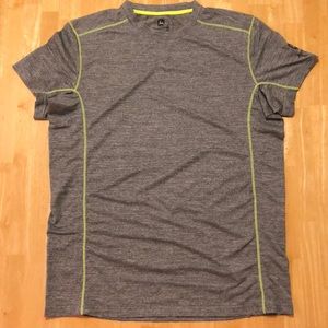 NWOT Men’s John Deere T-Shirt